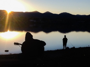 Minstrel at the Lake: Photo by Noelle